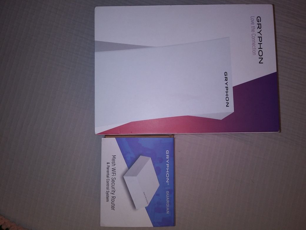 Gryphon wifi router and security router/extender