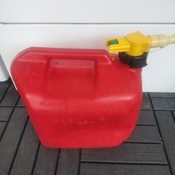Gas 5 galloon