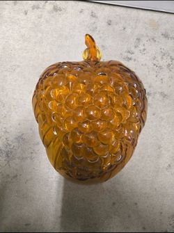 Vintage Indiana Glass amber grape-shaped serving bowl