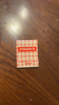 Vintage Stracks restaurant matchbook