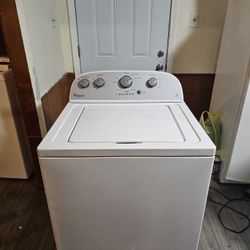 WHIRLPOOL WASHER GOOD CONDITION LARGE CAPACITY HEAVY DUTY DELIVERY AVAILABLE FOR EXTRA FEE WE DO REPAIRS 
