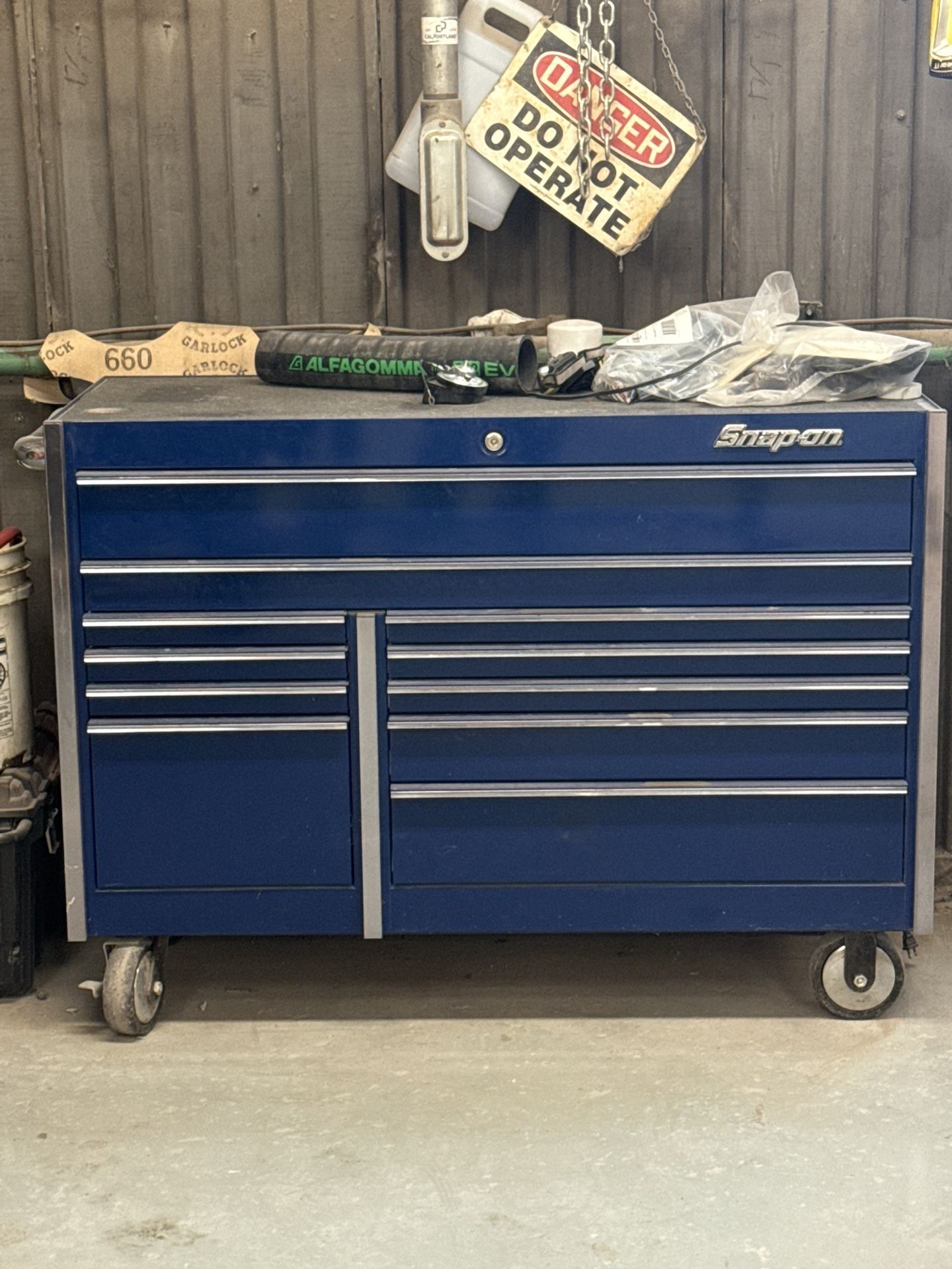 snap on tool box