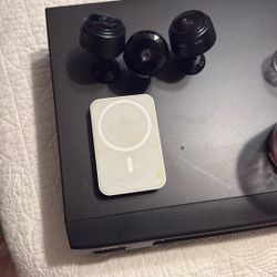 Haofy Mini Camera, Compact and Portable Night ABS Mini Camera for Office Security (Black) And A  Deck Charger