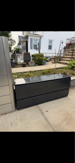 Free dressers