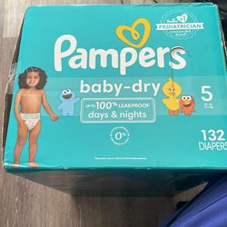 Pampers 