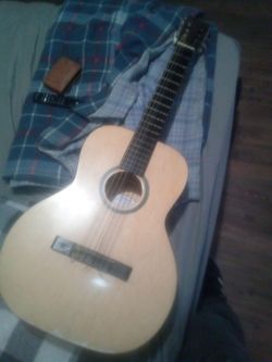 Classical Acoustic Guitar Natural Wood