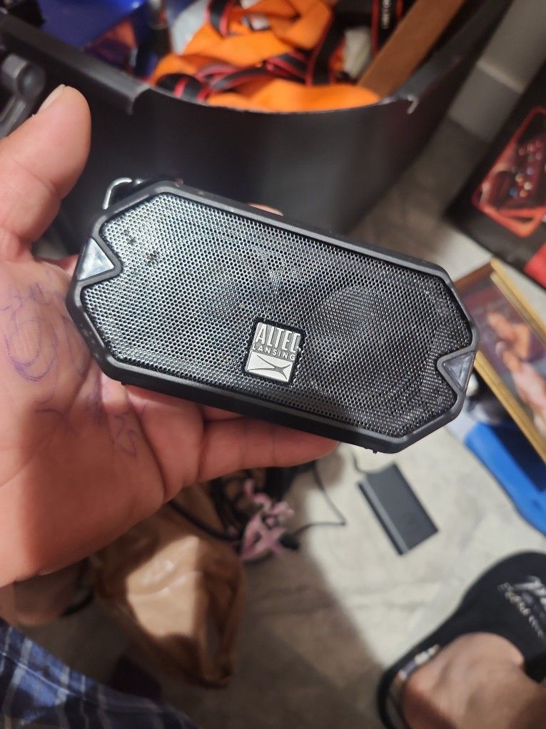 Portable Bluetooth Speaker