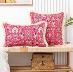 Set of 2 bohemian throw pillows