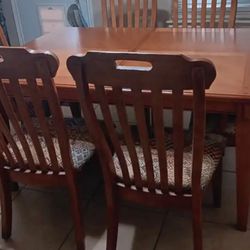 Table With Chairs 