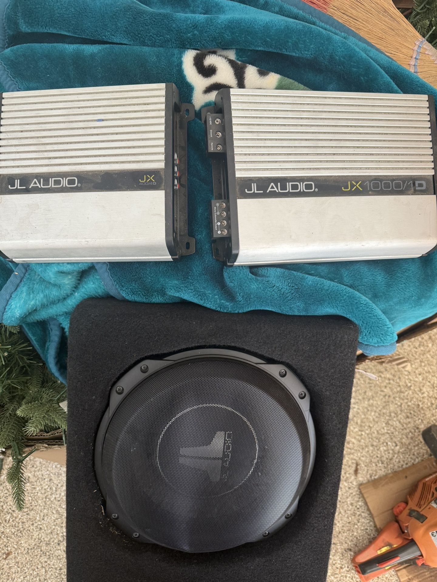 Custom JL Audio Sound System Da Boom For Tundra