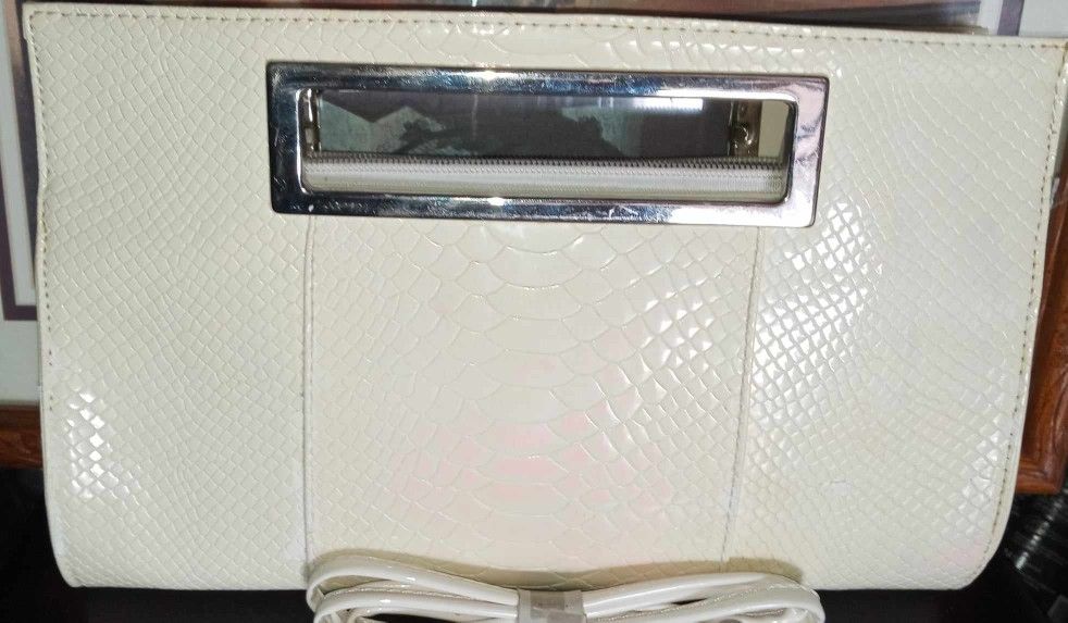 Designer Snakeskin Clutch Purse With Strap New Never Used