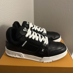 LV TRAINER
