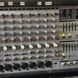 Behringer  P.A.   PMX 2000