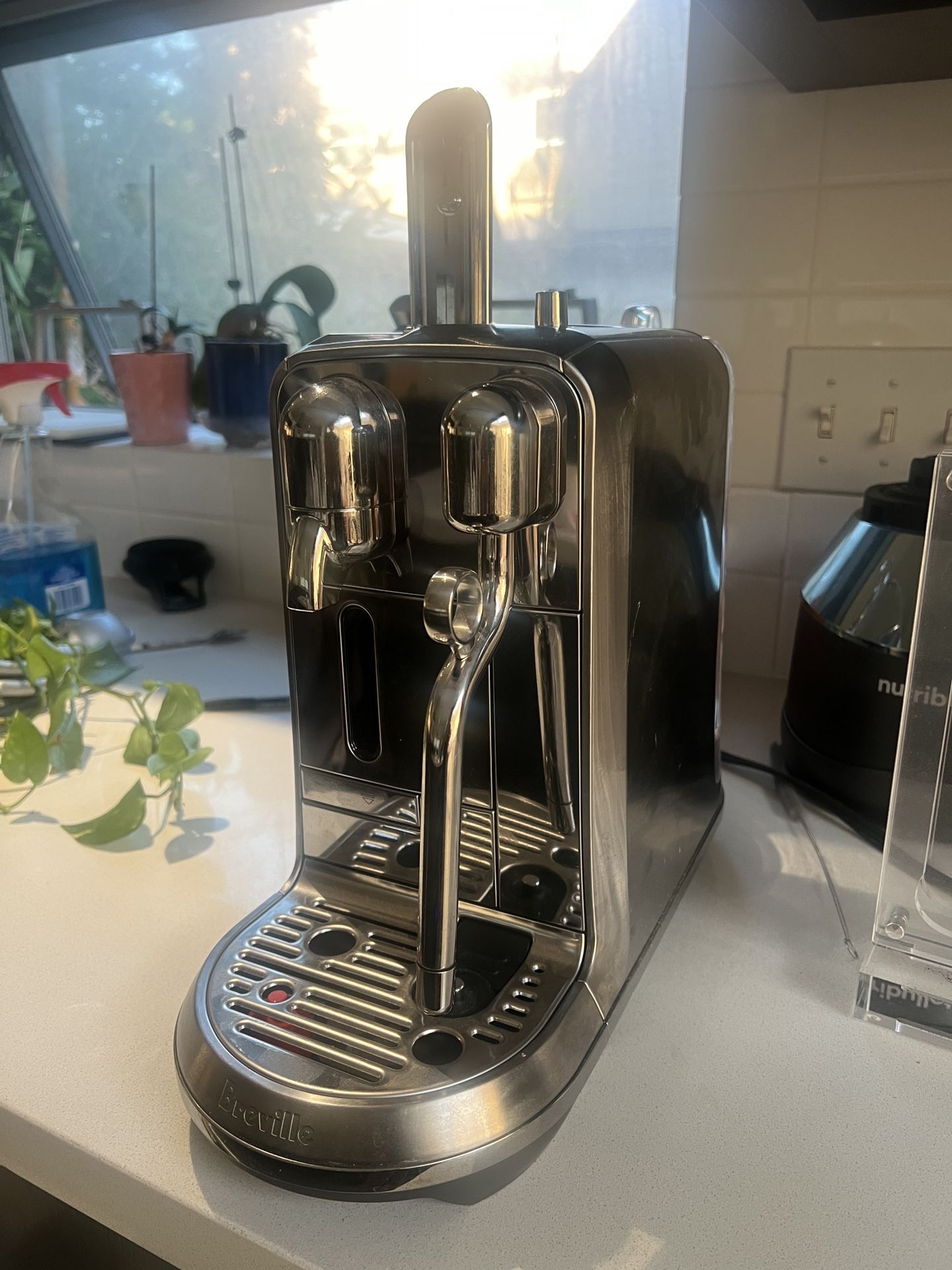 Breville Creatista Plus Espresso / Coffee Machine With Steamer