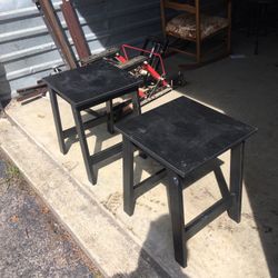 2 Small Side Tables 20”t X 15”w