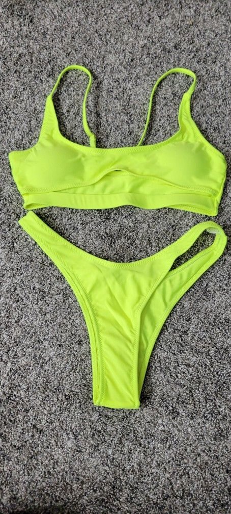 Womens Bikinis