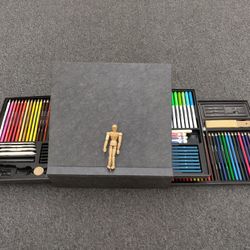 Sketching And Drawing Art Box Set