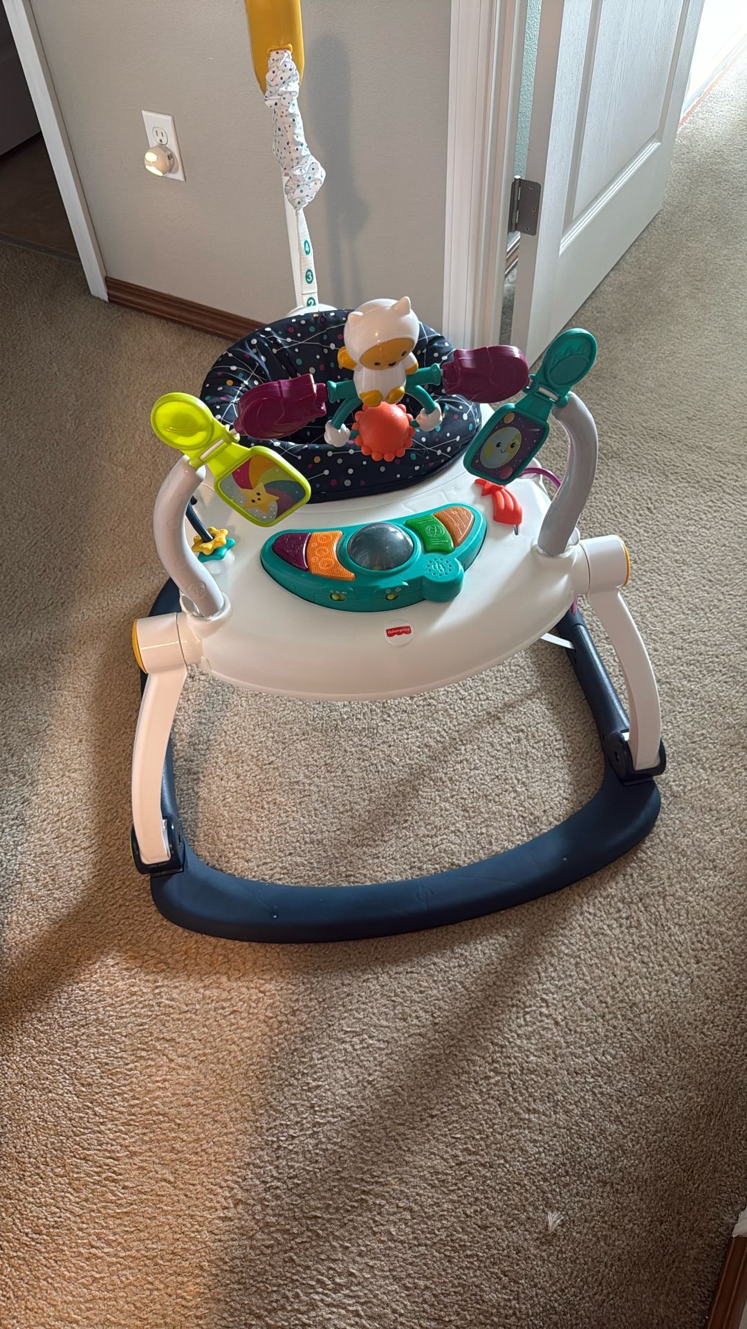 Fisher-Price Baby Bouncer SpaceSaver Jumperoo