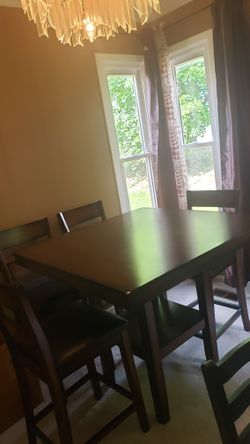 Dinning Table