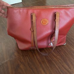 Dooney & Bourke