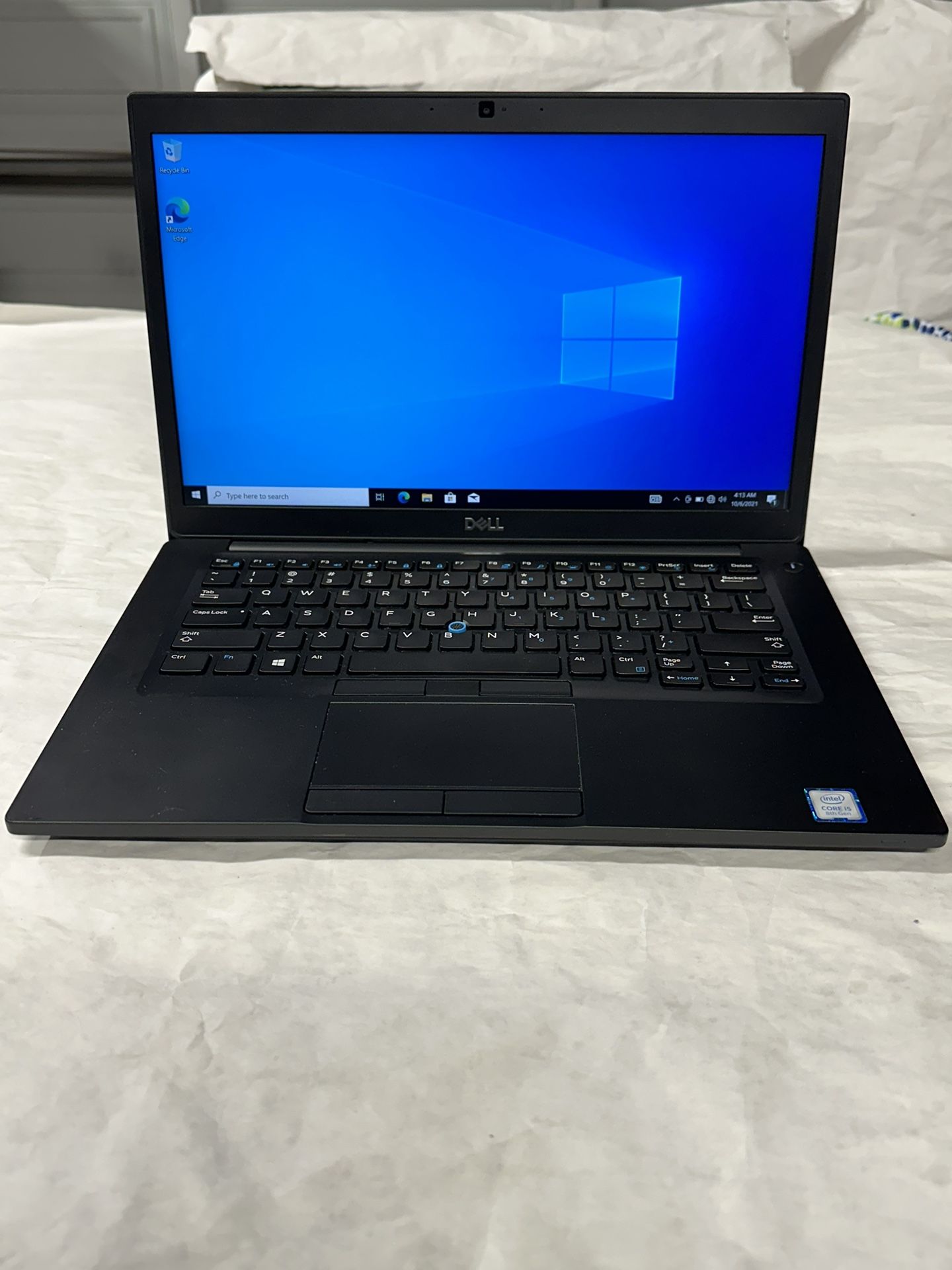 Laptop Dell 7490 8th Generation Very Clean Good Laptop 