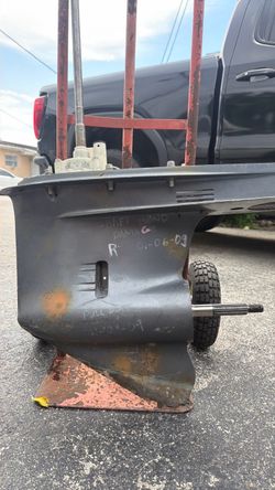 Yamaha lower unit