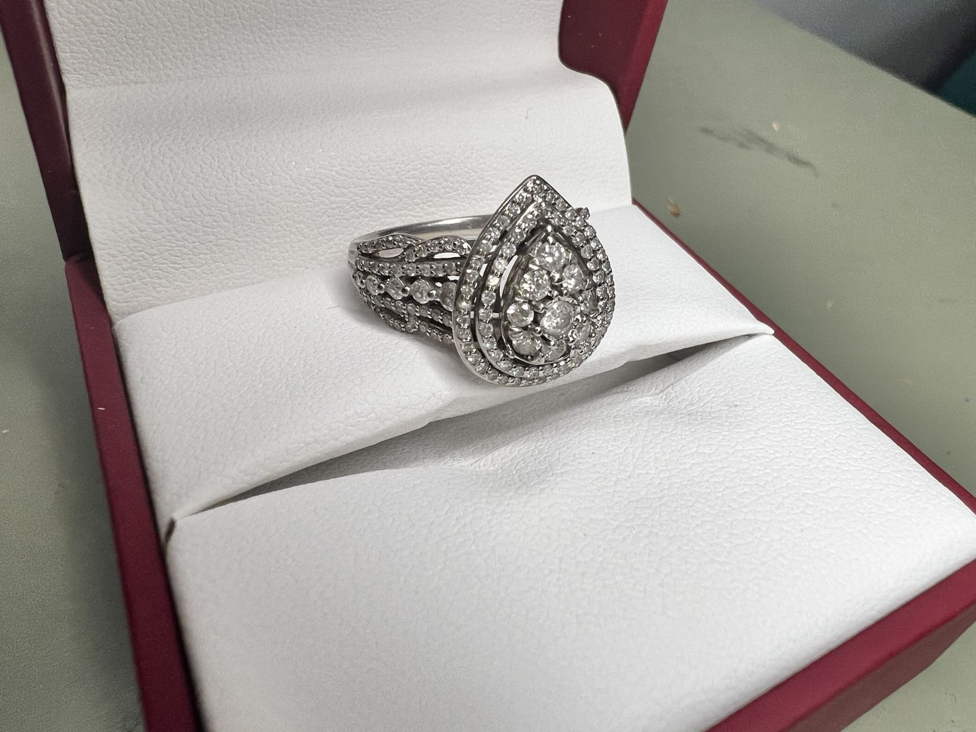 10ct White Gold Diamond Engagement Ring