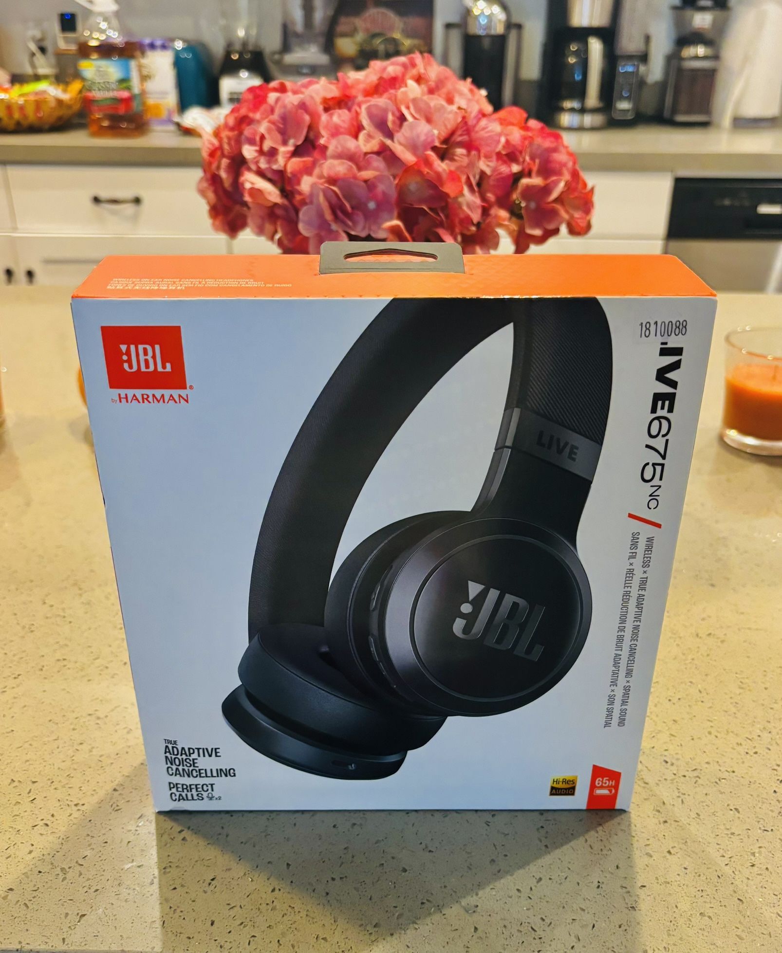 JBL Live 675NC Wireless Over-Ear Headphones β Adaptive Noise Cancelling | JBL Signature Sound | Long Battery Life