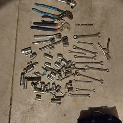 70 Piece Tools