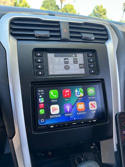 Ford fusion CarPlay radio