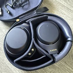 Sony WH-1000XM4 Wireless Headphones