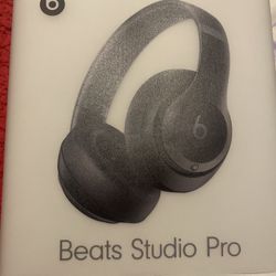 Beats Studio Pro