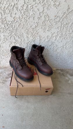 Red Wing Men’s Boots Size 9 Soft Toe