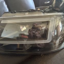 OEM Ford F150 LED Headlight Passenger 2018–2020 + LED Kit read description