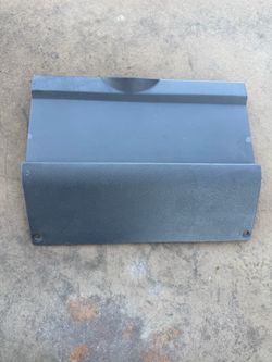 88 94 CHEVY GMC TRUCK LOWER DASH STEERING COLUMN KNEE BOLSTER BLUE