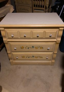 Girls Chest of Drawers
