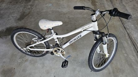 Specialized bicycle, hard tail, 20 inch