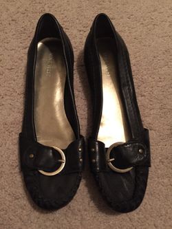 WOMEN'S BLACK LEATHER NINE WEST SHOES