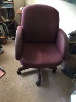 Moving sale with more than the pictures show- Must absolutely go this morning before U-Haul is here, October 25! Located in Norfolk