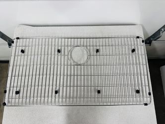 ✔EASY TO USE: Just step on the foot pump to get a stream of water. 180ml fresh water will be pumped out continuously by one step. 19L fresh water tank