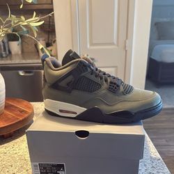 Jordan 4 Undefeated Size 12