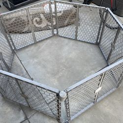 Regalo 2-in-1 Plastic Pet Gate and Playard, 2" L X 192" W X 26" H