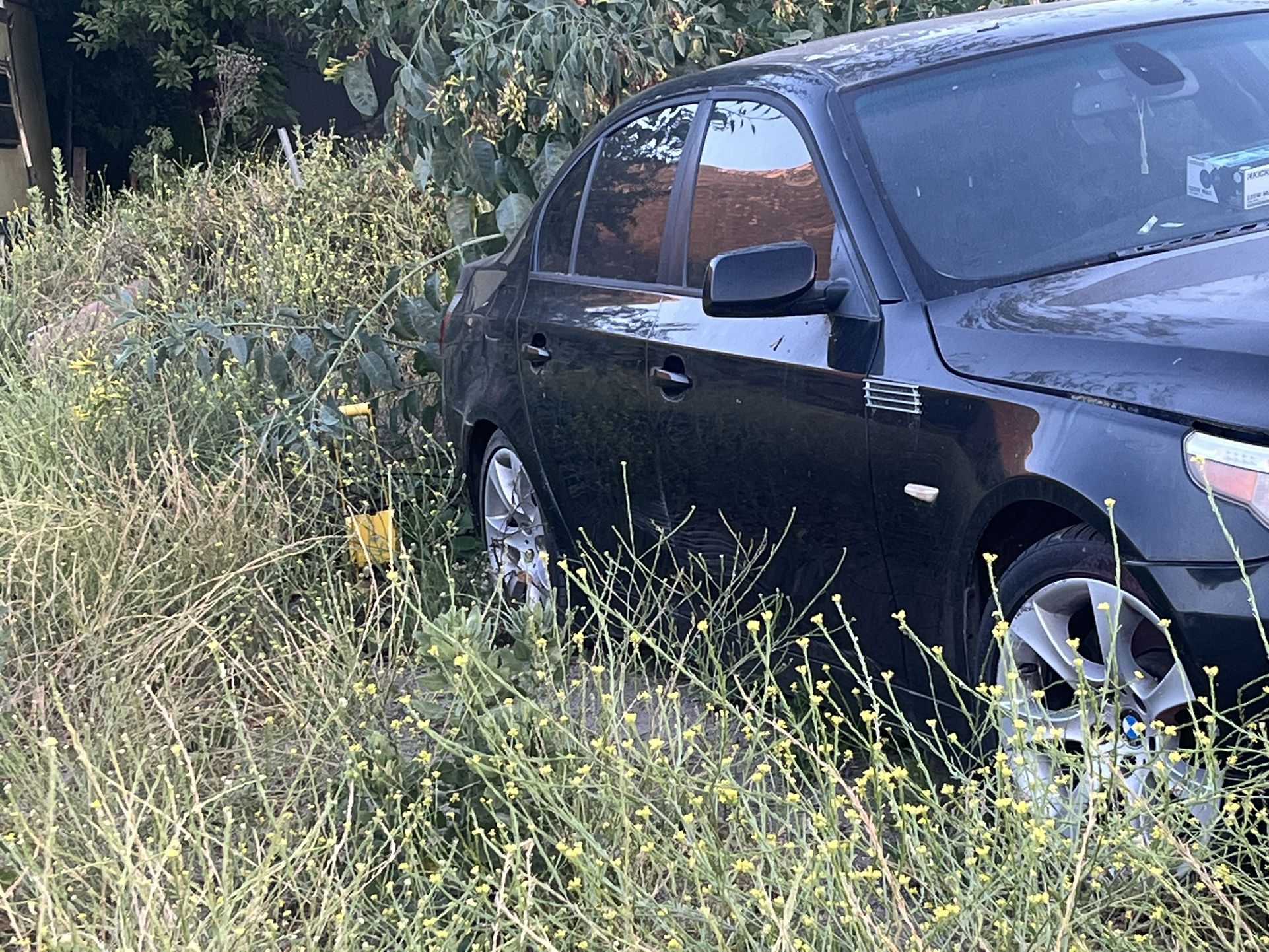 07 BMW 525i FOR PARTS $500 obo