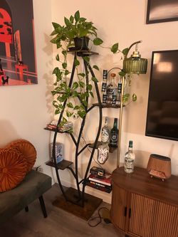 Plant stand with LED lights