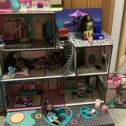 LOL Doll House