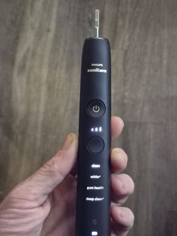 Philips Sonicare DiamondClean Smart Electric Toothbrush (Black) - Handle & Charging Glass