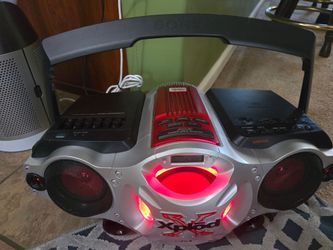 Sony Xplod boombox with sub