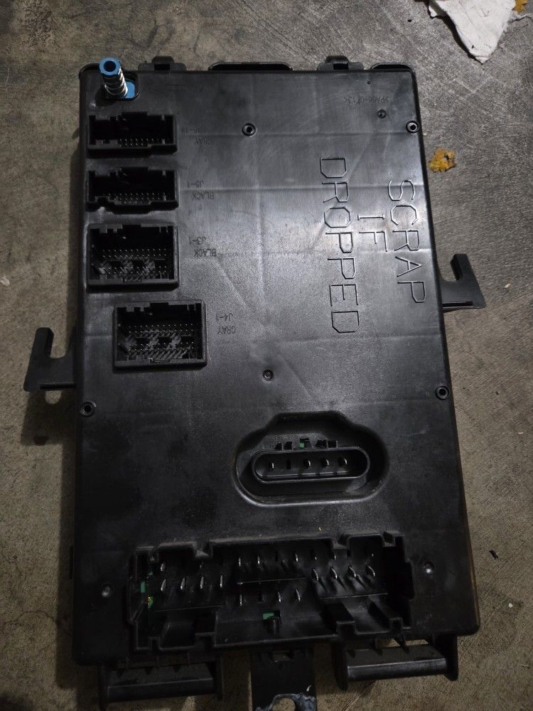 Caja De Fusibles Para ford Mustang GT Convertible 2-Door Manual
