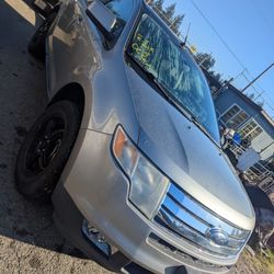 Parting Out 2008 Ford Edge Parts