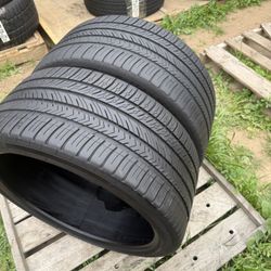 (265/35/21) Tires X2